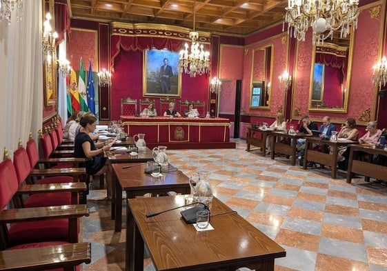 Granada instala los primeros lomos de asno para limitar el exceso de velocidad