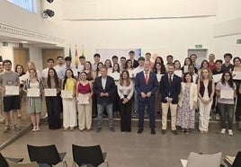 Acto de entrega de becas dentro del Programa de Atracción del Talento Internacional de la UJA.