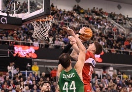Agustín Ubal, en el partido contra el Joventut en el Palacio de los Deportes.