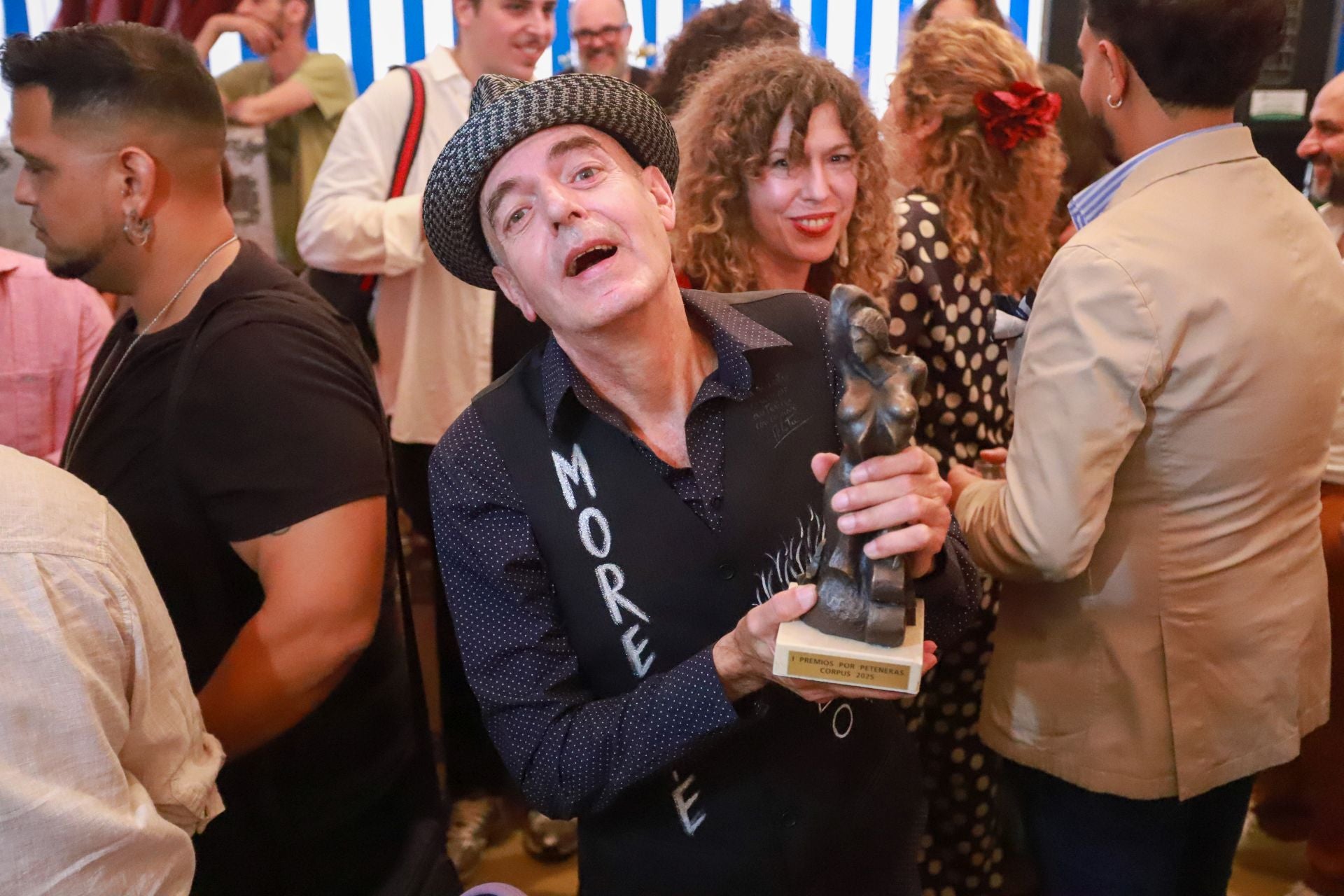 Las mejores imágenes del viernes de Corpus: los Morente, los Mutantes y la manta de agua