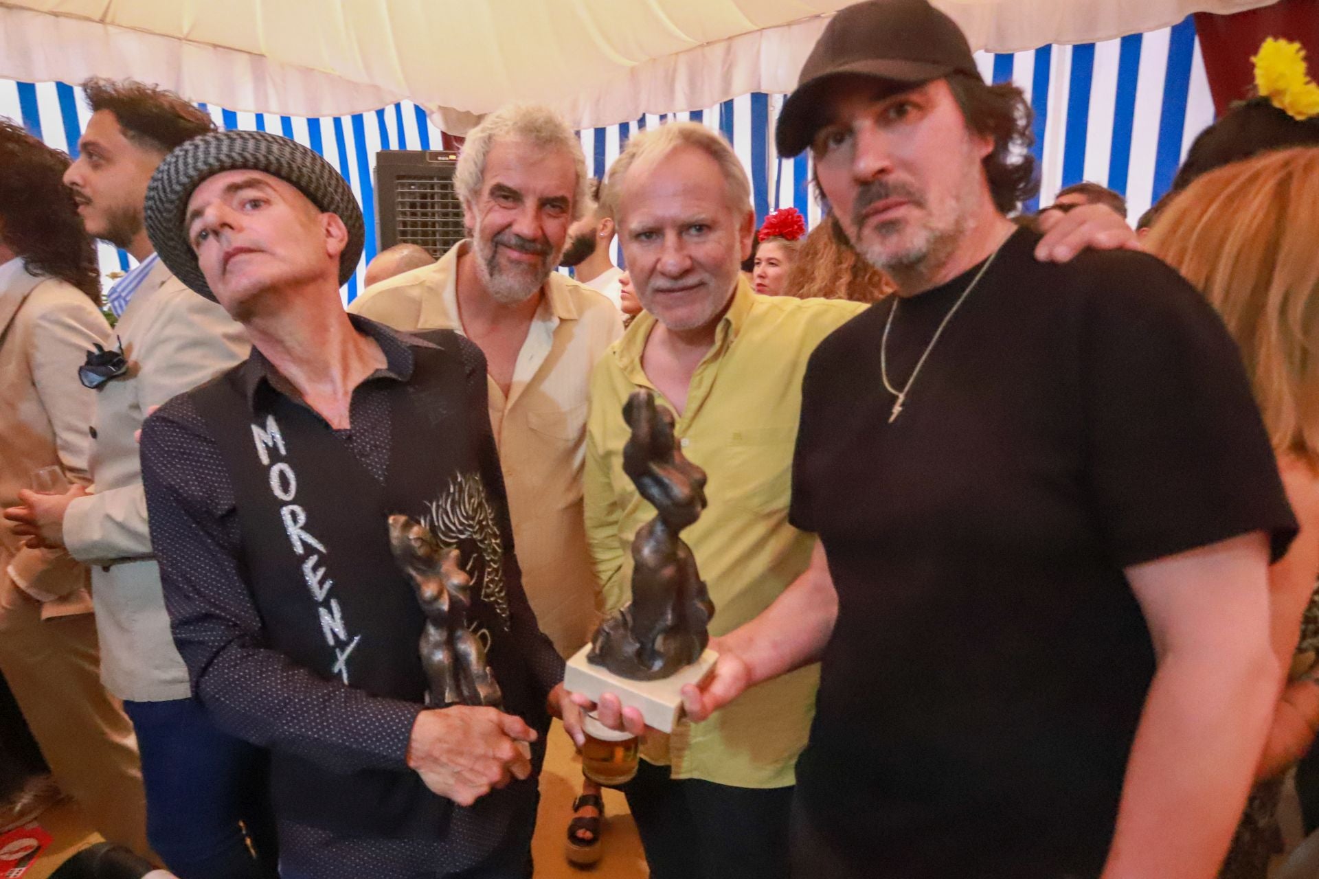 Las mejores imágenes del viernes de Corpus: los Morente, los Mutantes y la manta de agua