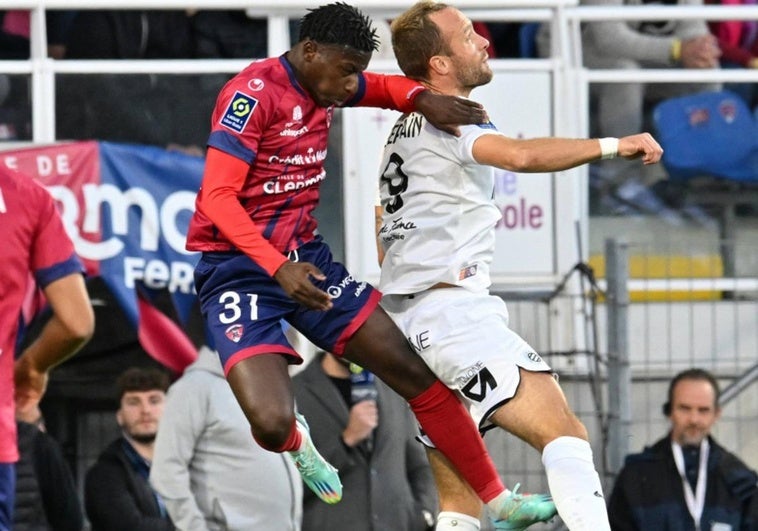 El Granada estrecha el cerco sobre Baïla Diallo