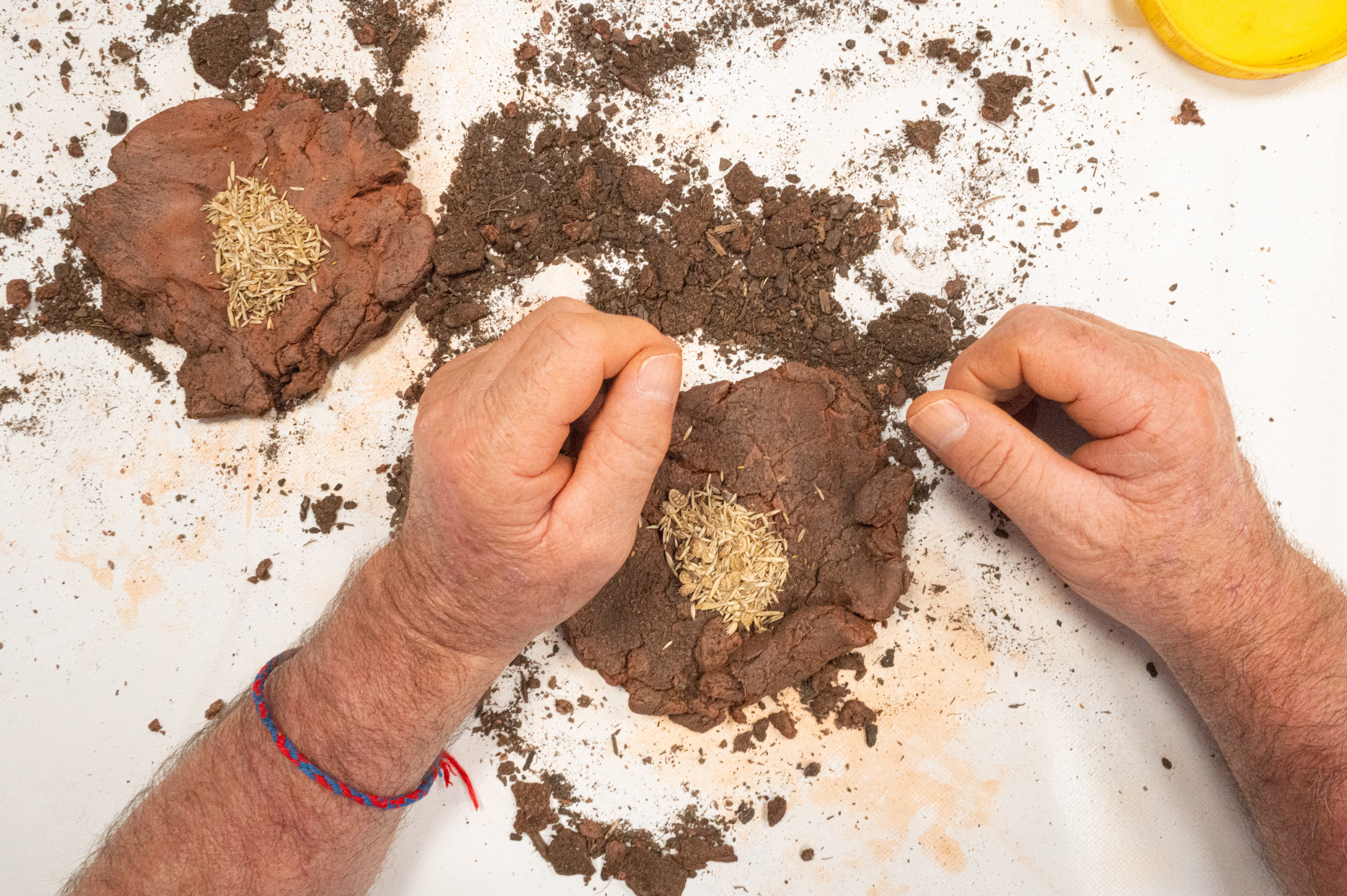 Dentro del centro de día ocupacional de discapacidad intelectual La Boronda