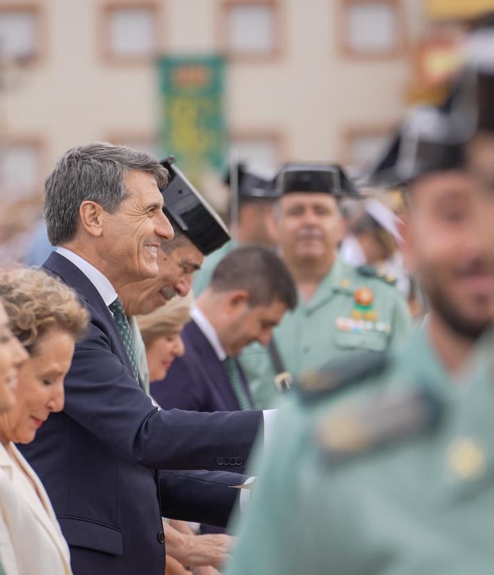 Imagen secundaria 2 - Momentos del acto.