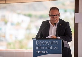 El alcalde de Almuñécar, Juan José Ruiz Joya,