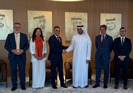 Reunión de la delegación de Granada con la Cámara de Comercio de Dubái