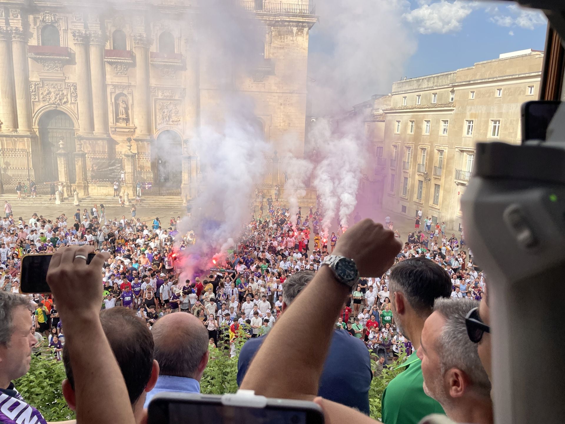 La fiesta del ascenso del Real Jaén, en imágenes