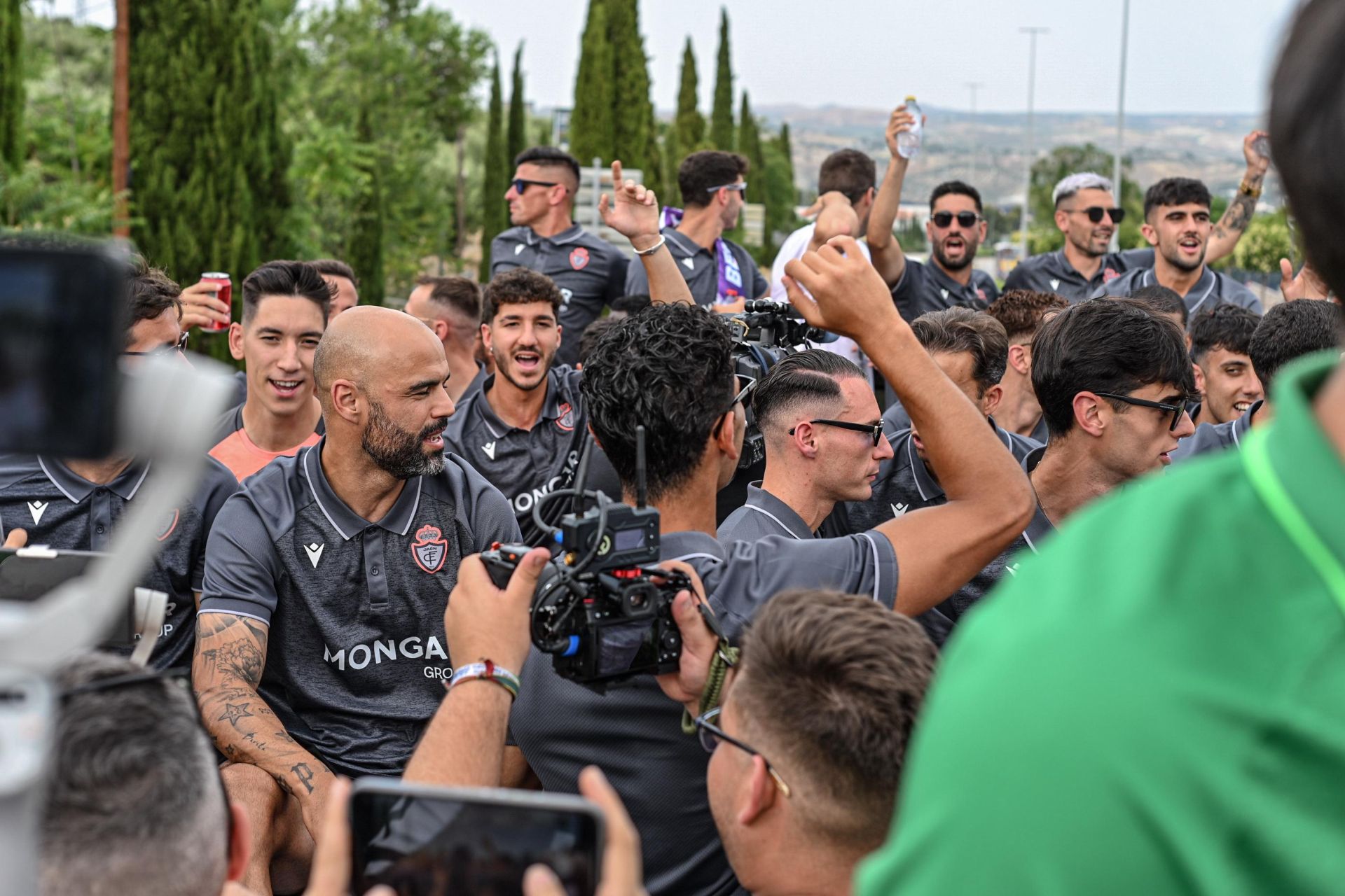La fiesta del ascenso del Real Jaén, en imágenes