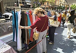 Cliente en la Feria del Stock en una imagen de archivo
