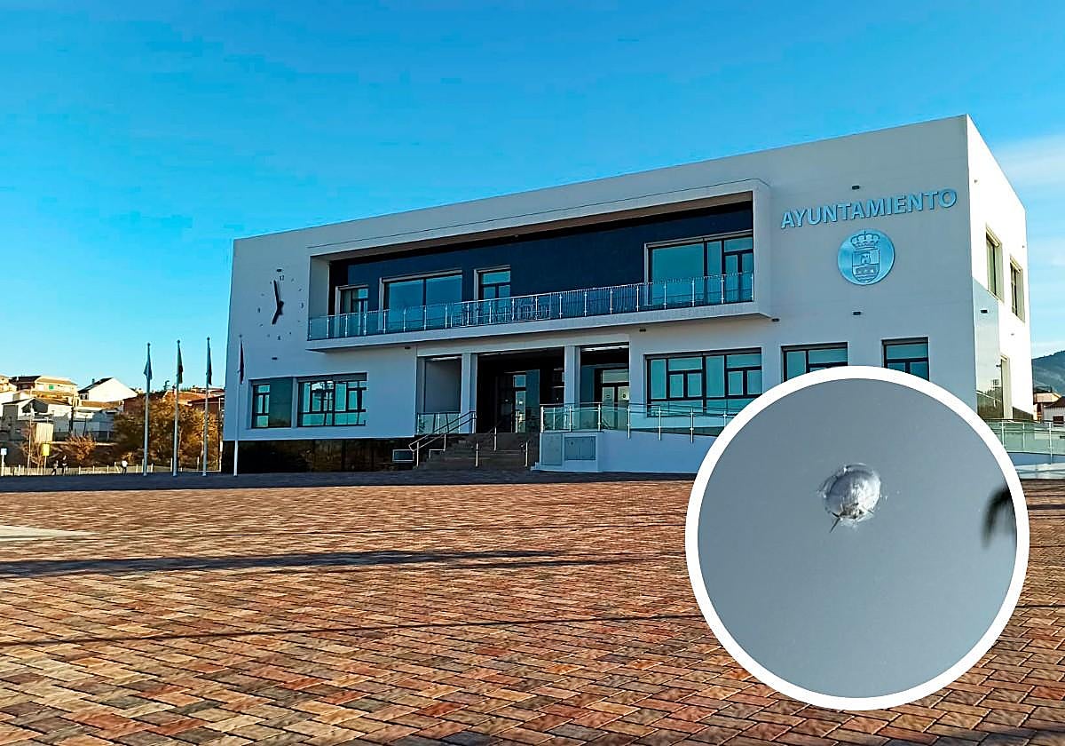 Disparan al edificio del Ayuntamiento de Pulianas