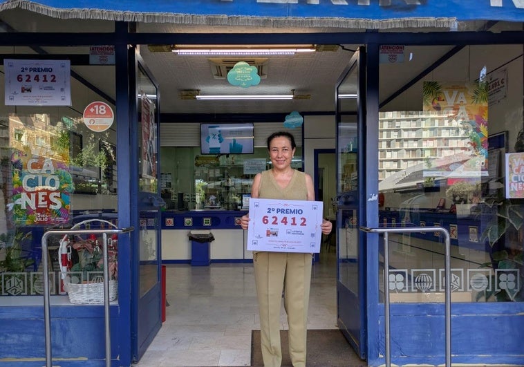 Una administración de Granada vende una serie completa del segundo premio de la Lotería Nacional