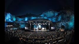 Este verano, haz de Granada tu primer destino y luego disfruta de las noches de Marbella