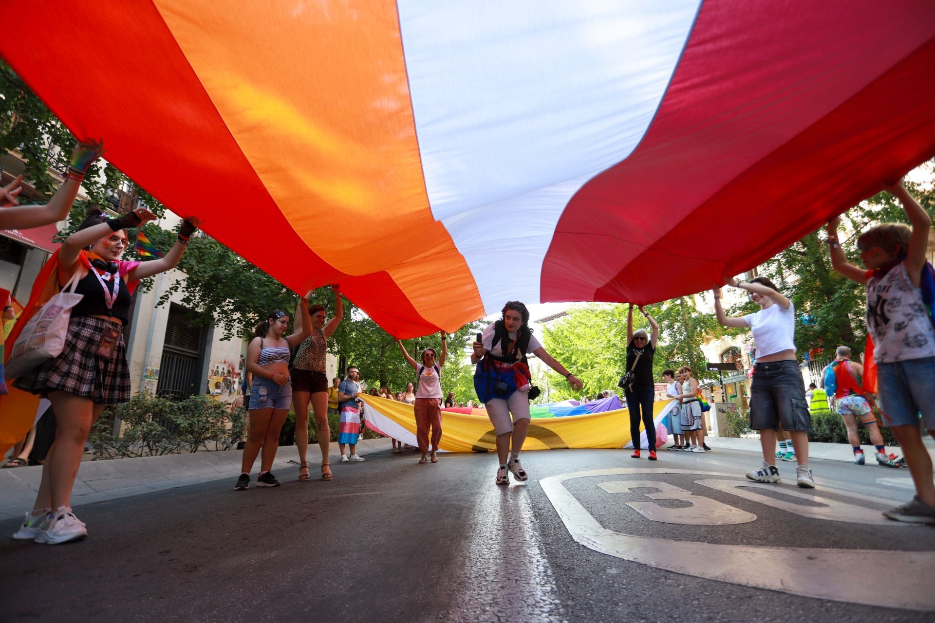 Las imágenes de la manifestación del Orgullo en Granada