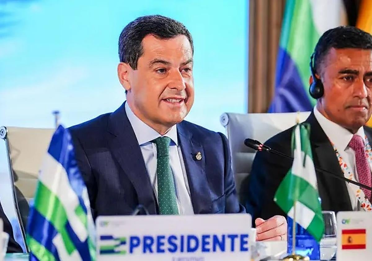 El presidente de la Junta de Andalucía, Juanma Moreno, en la inauguración de la 185ª reunión del Directorio del Banco de Desarrollo de América Latina y el Caribe (CAF).