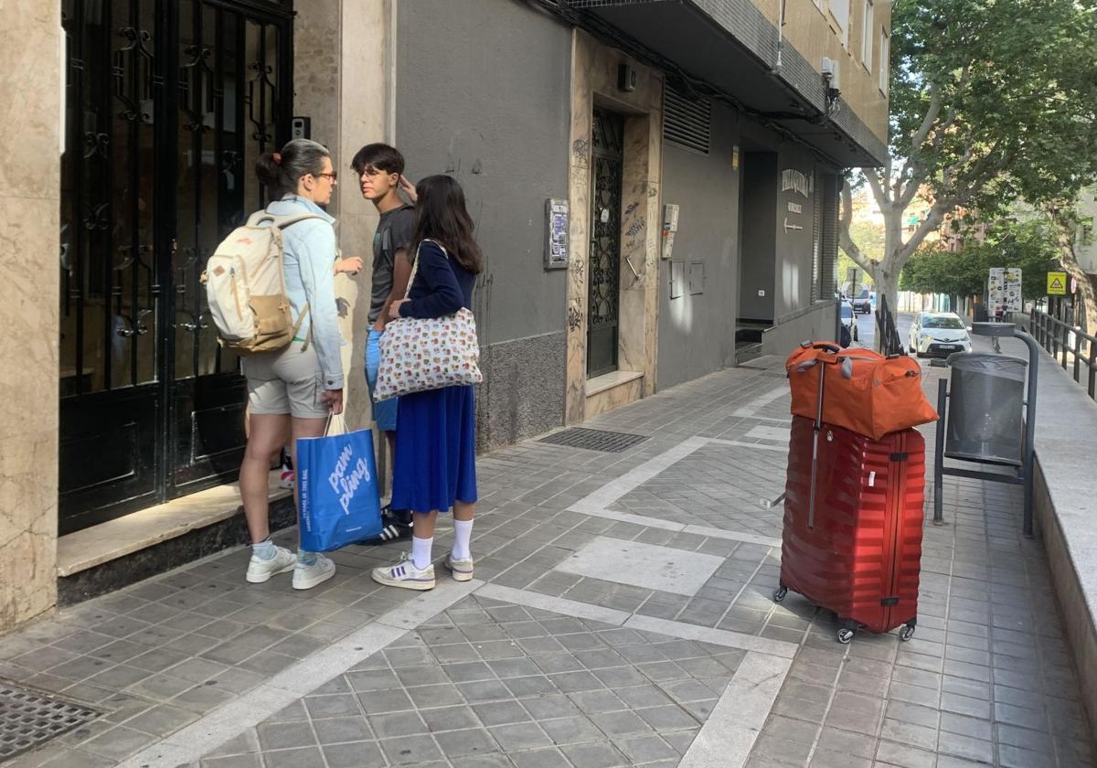 Casi 9.700 pisos turísticos de la provincia de...