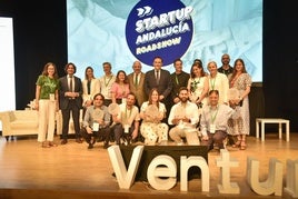 Entrega de premios en Startuo Andalucía Roadshow, dentro de Alhambra Venture.