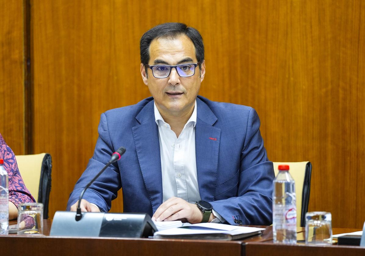 La Junta reinvertirá el 100% de la venta del Banco de...
