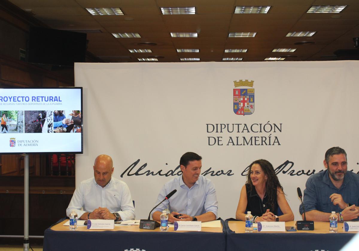 La presentación se realizó en la Diputación Provincial.