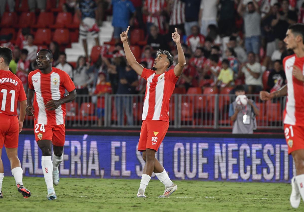 Rachad jugará tres años en el Real Madrid.