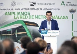 El presidente Juanma Moreno en una rueda de prensa.