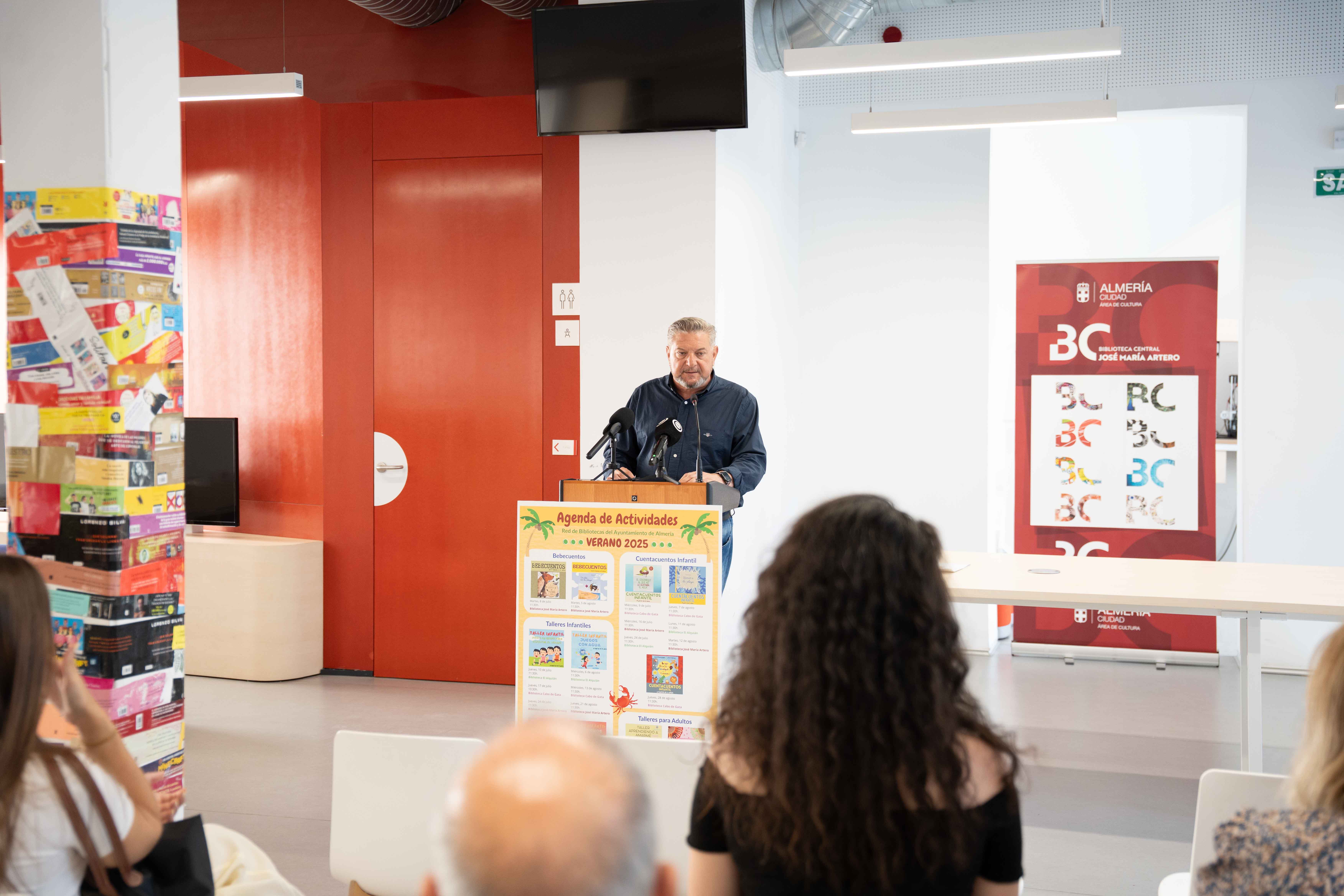 La Biblioteca Central planea un abanico de actividades culturales para pasar el verano a la fresca con libros