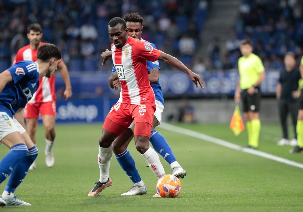 Bruno Langa, en el partido de playoff frente al Oviedo, refuerza al Pafos de Chipre.