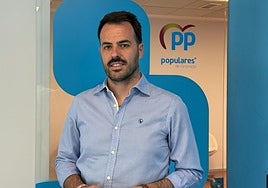 El portavoz del PP de Benalúa, Arturo Vergara.