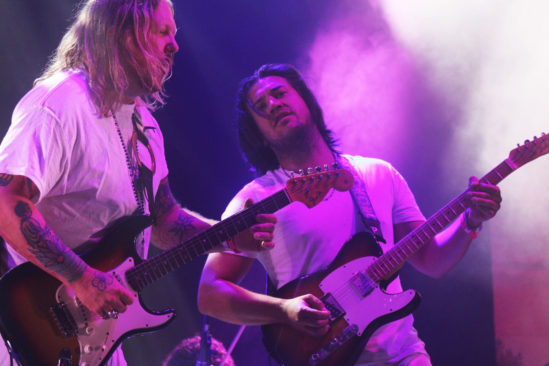 La Devon Allman Band sobre las tablas.