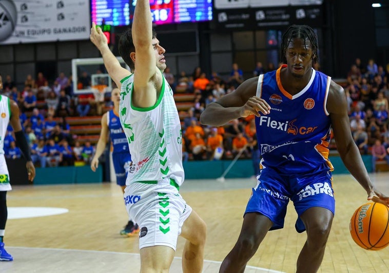 El Covirán cierra el fichaje de Travis Munnings