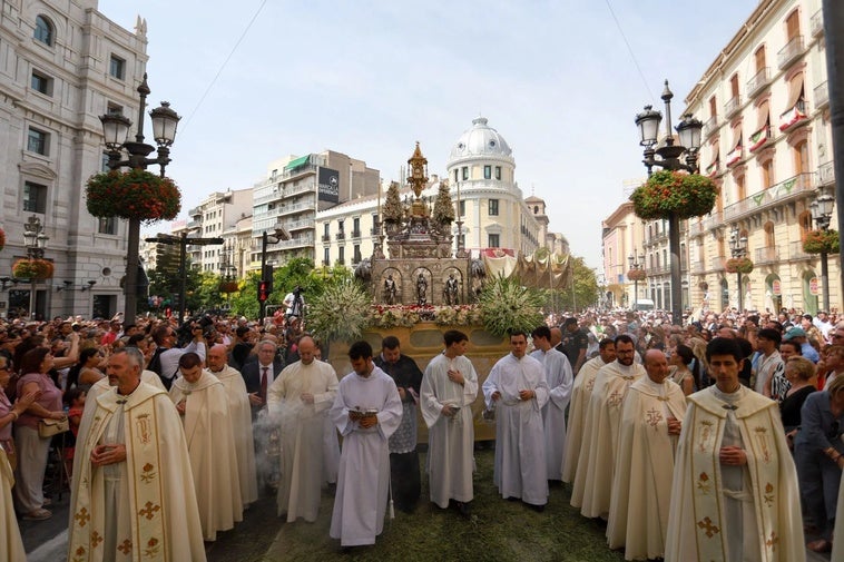 Los 46 pueblos de Granada con nuevos párrocos y vicarios