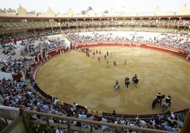 Lances de Futuro quiere llenar la plaza; la afición tiene la última palabra.