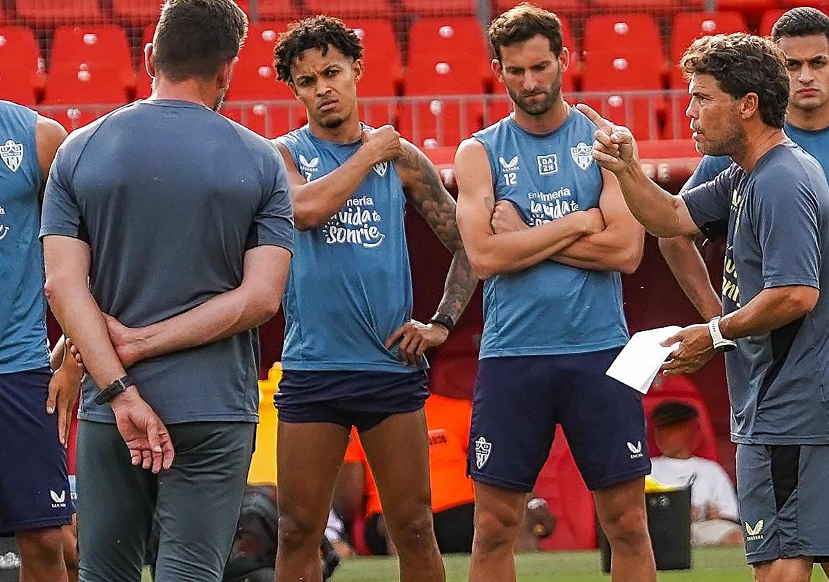 Rubi se encuentra con una treintena de jugadores y habrá que reducir nómina.