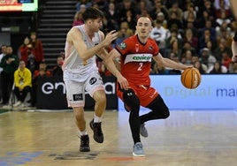 Jonathan Rousselle (d) seguirá en el Covirán.