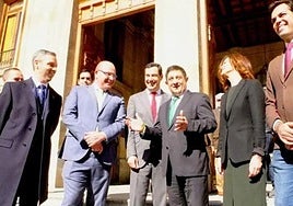 Visita del presidente de la Junta a la Diputación de Jaén en febrero de 2019.