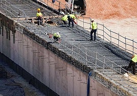ADIF licita un nuevo contrato para la duplicación de la vía del tren en Granada