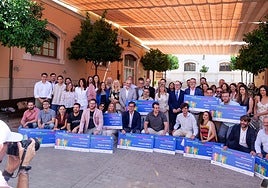 El rector de la institución universitaria granadina, Pedro Mercado, presidió el evento.