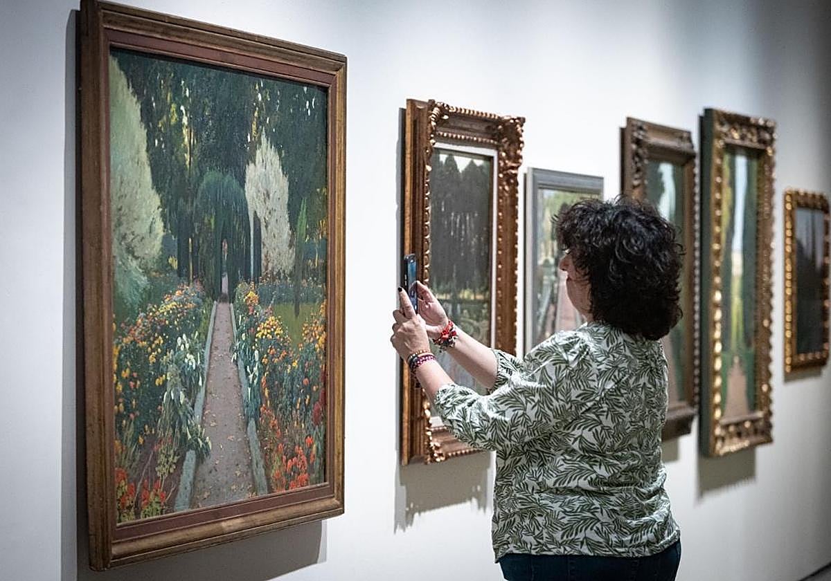 Exposición de obras de Santiago Rusiñol en el Palacio de Carlos V