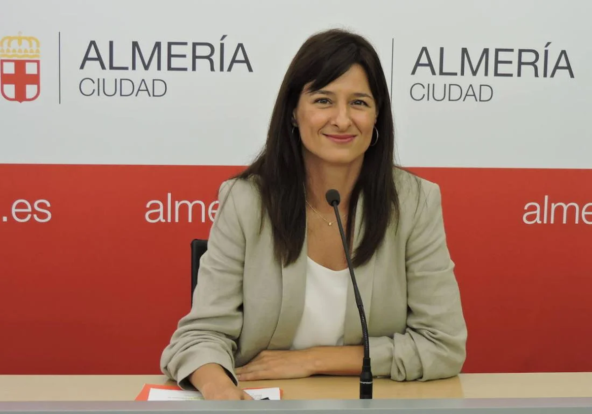 Herrera: «Gobernar Almería es tener oro en las manos y ustedes lo están dejando escapar»