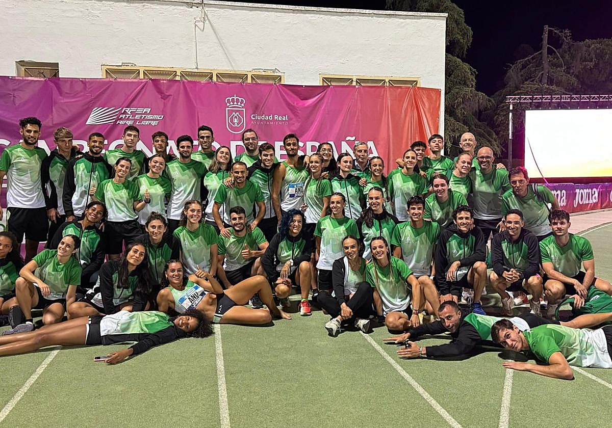 Integrantes de la selección andaluza de atletismo, en Ciudad Real.