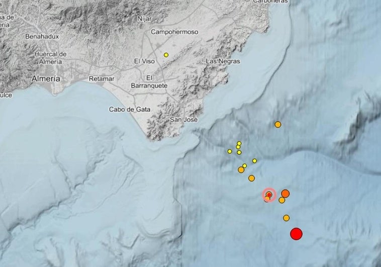 Registrados 15 terremotos de baja intensidad en apenas tres horas desde el gran terremoto de las siete
