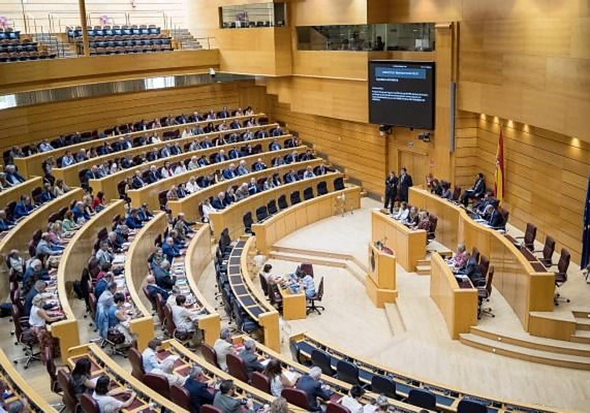 El Senado da luz verde a la Agencia de Salud Pública, que debe ser ratificada en el Congreso