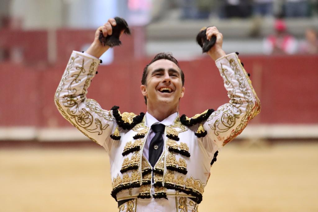 Entradas con descuento para la corrida mixta nocturna en el Coliseo de Atarfe