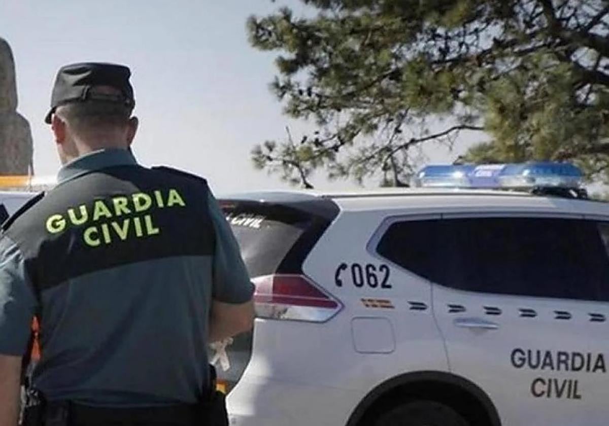 La Guardia Civil pone a disposición judicial a dos individuos por homicidio imprudente tras accidente laboral mortal.