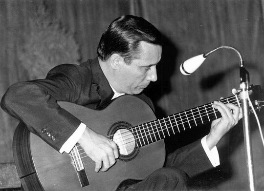 Homenaje flamenco a una Leyenda: Manuel Cano en el IX Festival Internacional de la Guitarra de Granada