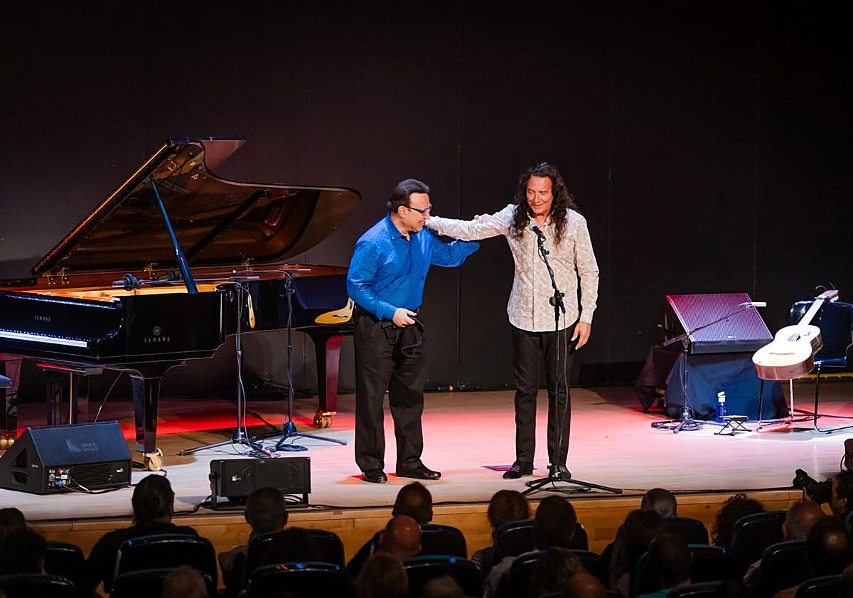 Imagen principal - Momentos del concierto. 