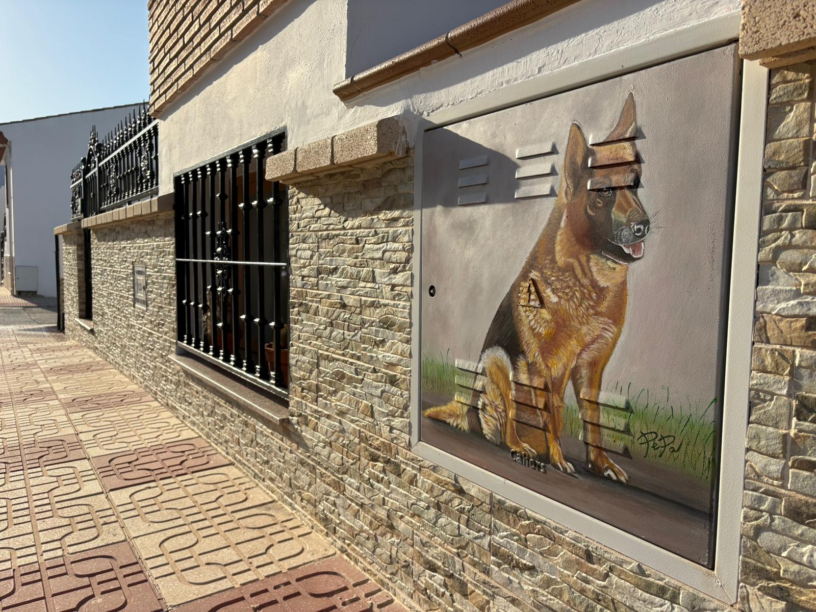 Las obras de arte de Pepa para decorar su pueblo