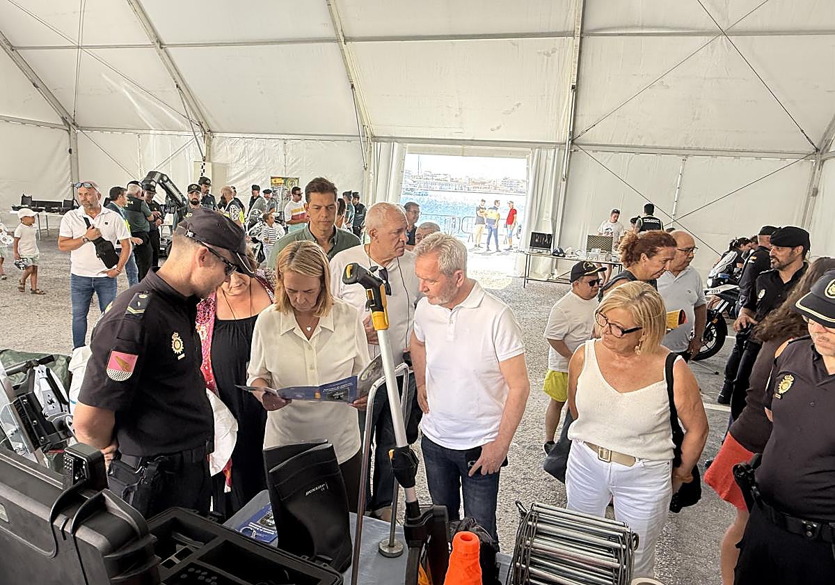 La Policía Portuaria recibe su reconocimiento en la jornada de Puertas Abiertas del Puerto de Motril