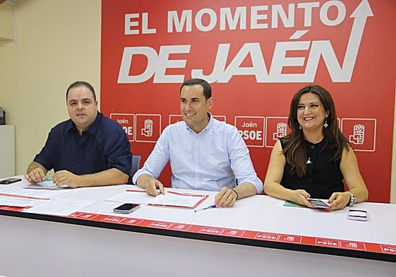 Latorre en la reunión constitutiva del Comité Municipal Provincial del PSOE de Jaén.