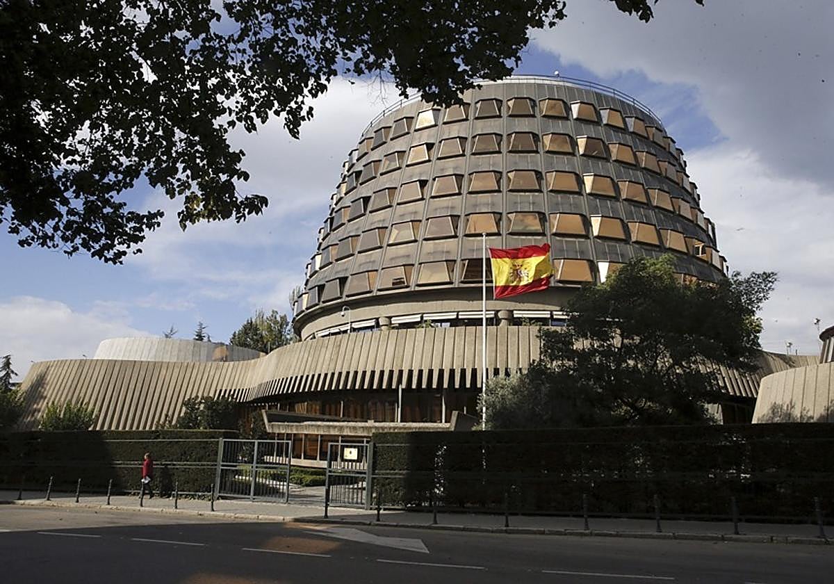 El Constitucional, la penúltima vía que agotarán los abogados de Juana Rivas tras el rechazo de la Audiencia