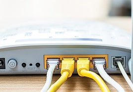 Más de tres semanas sin internet por una avería masiva de Yoigo en Almería